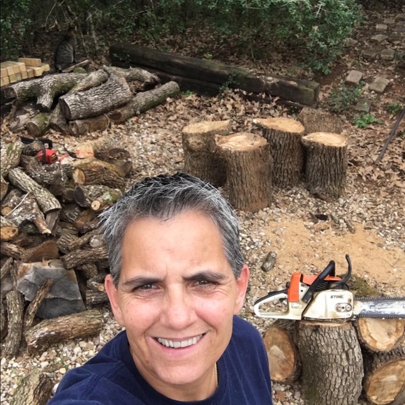 Meet your Posher, Jackie - Picture 6 of 8